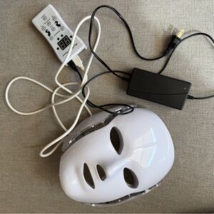 LED Light Therapy Mask with Remote